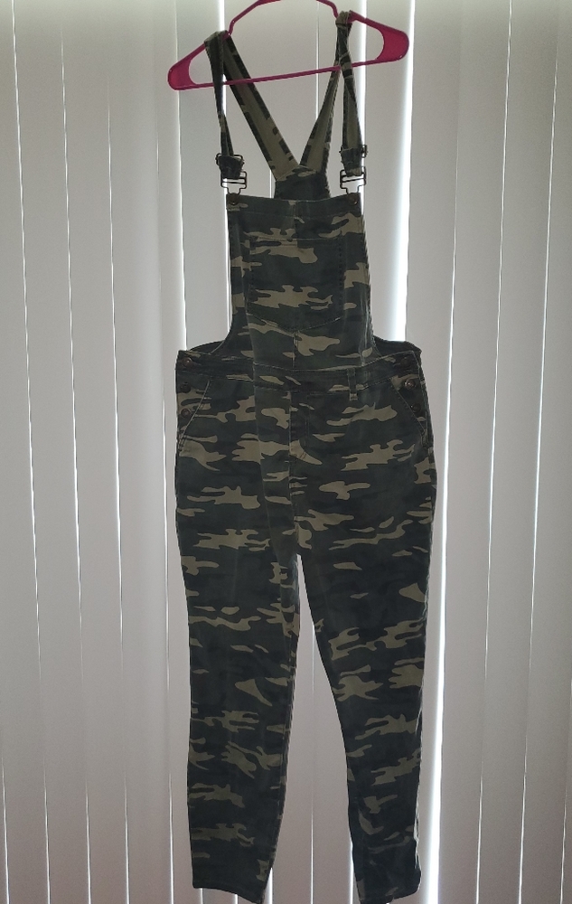 Forever 21 overalls